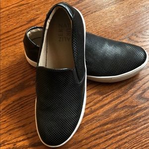 Naturalizer slip on sneakers